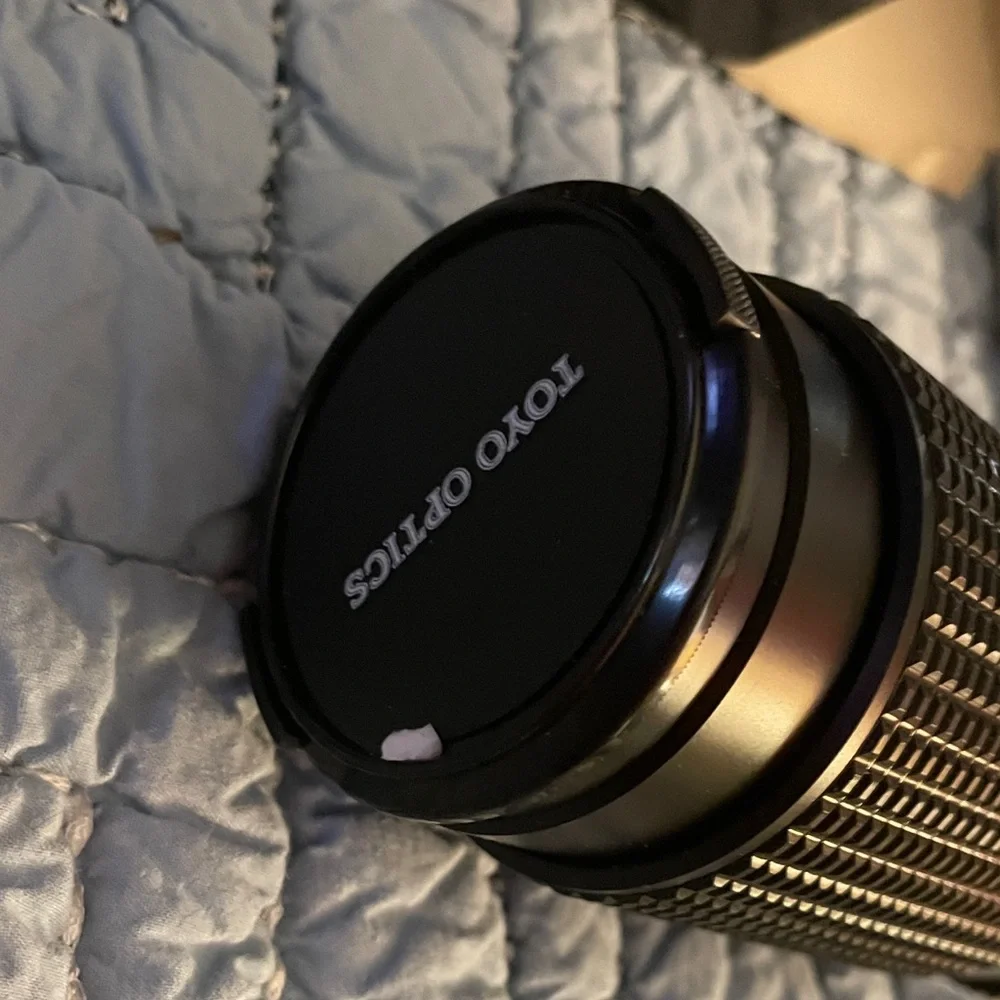 Minolta Black Telephoto Zoom Lens 75-200mm